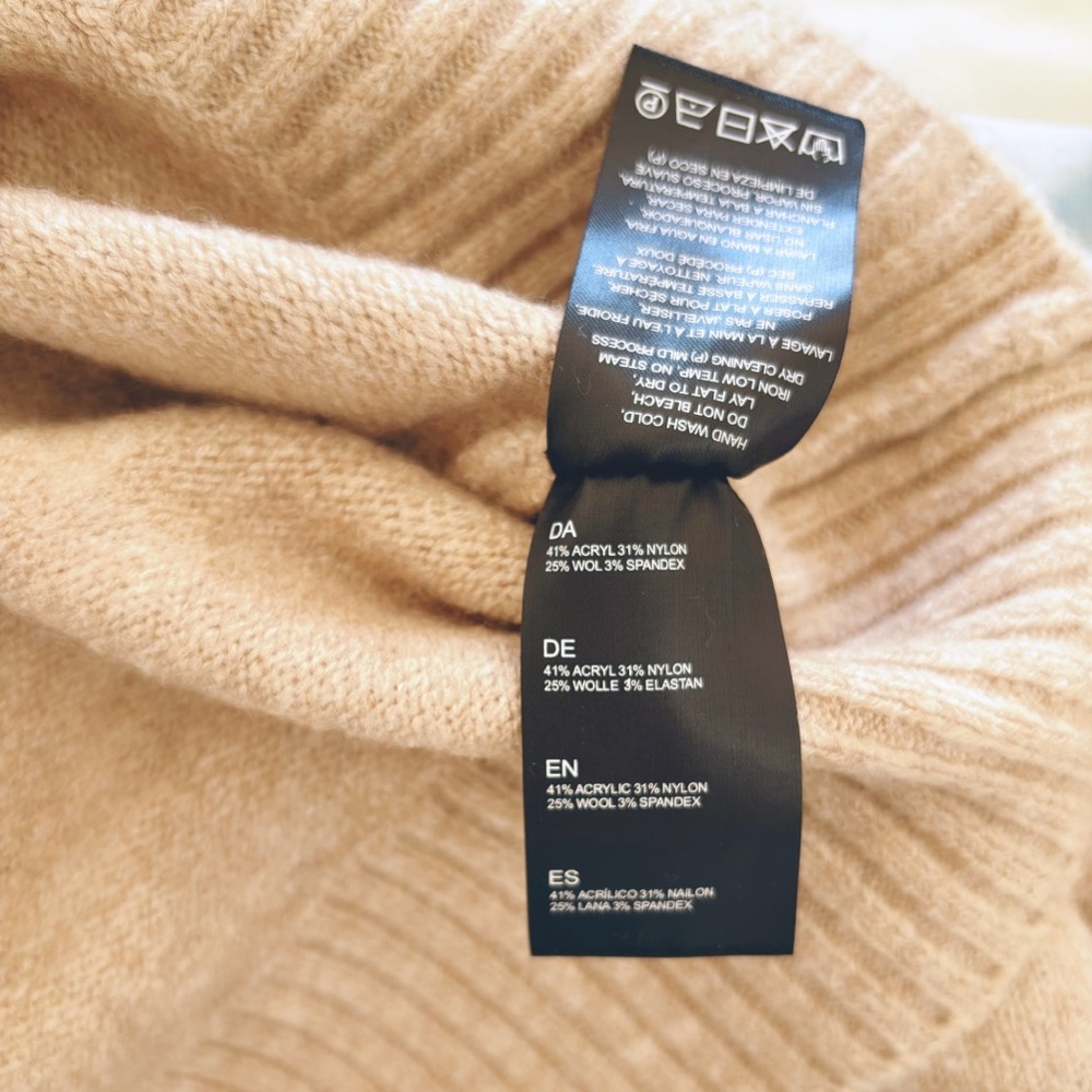 EUC Kühl Women’s Alpina Sweater Size L Oatmeal Merino Wool Blend Fair Isle Kuhl - Picture 8 of 8